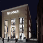 Guinness se prepara para inaugurar microcervejaria em Londres em 2025